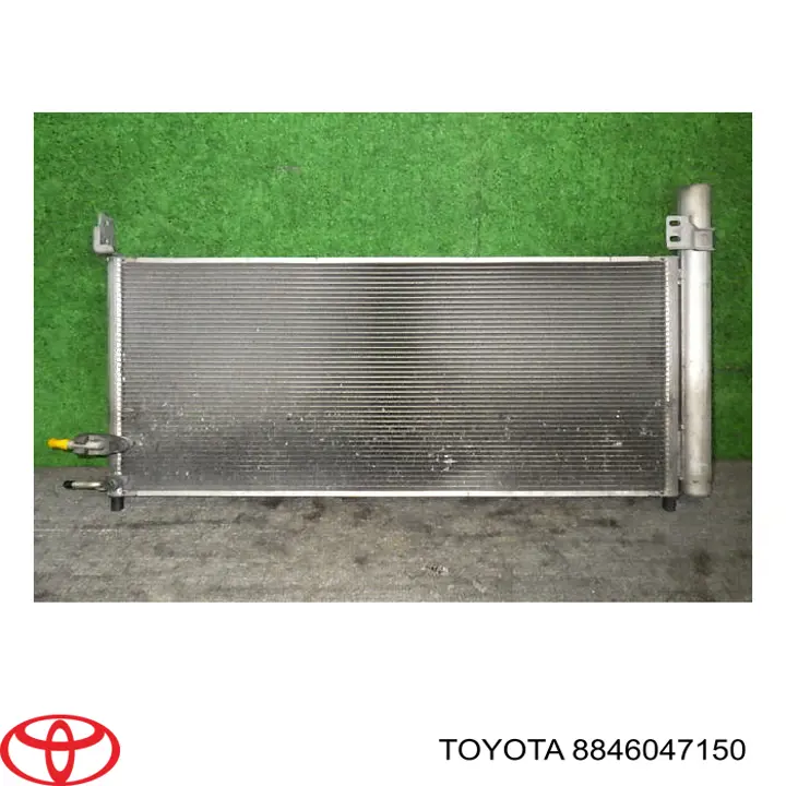 Радіатор охолодження кондиціонера Toyota 8846047150