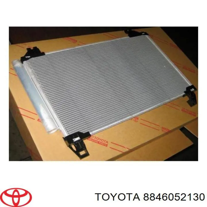 Купити 8846052130 Toyota Радіатор системи охолодження кондиціонера