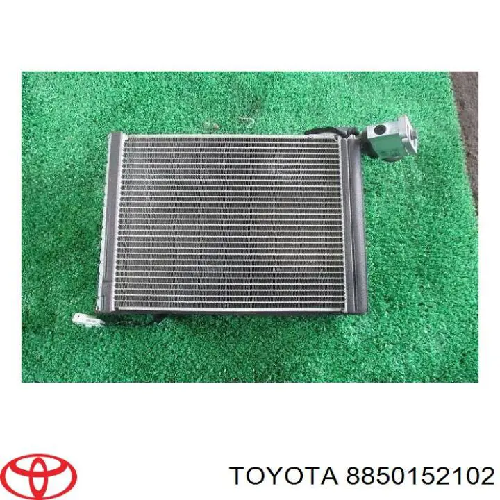 Купити 8850152100 Toyota Радіатор опалювача салону