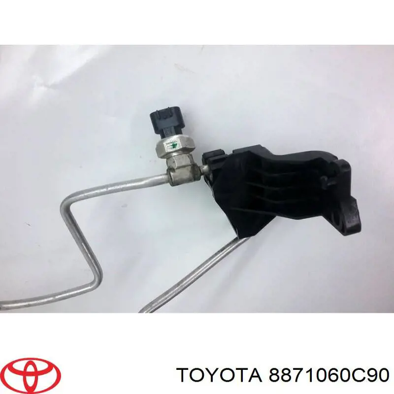 Шланг кондиціонера, від радіатора до випарника Toyota 8871060C90 ціна, від 621.25 USD