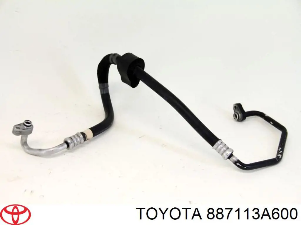 887113A600 Toyota Шланг кондиціонера, від компресора до радіатора