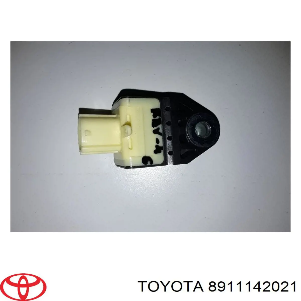 Купити 8911142021 Toyota 