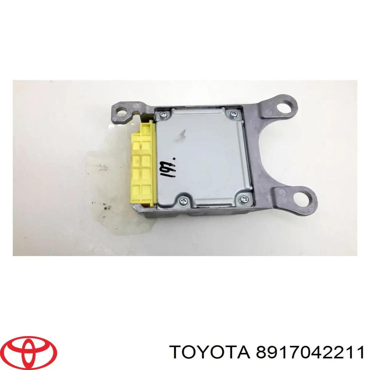 8917042211 Toyota 
