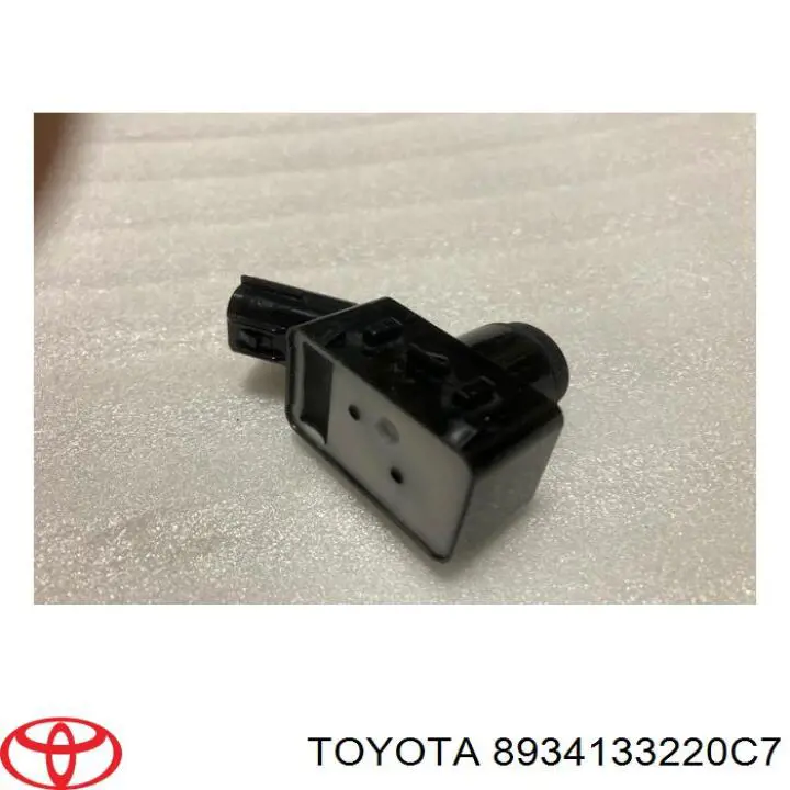 Сигналізація світлова (знак автопоїзда) Toyota 8934133220C2 ціна, від 77.76 USD