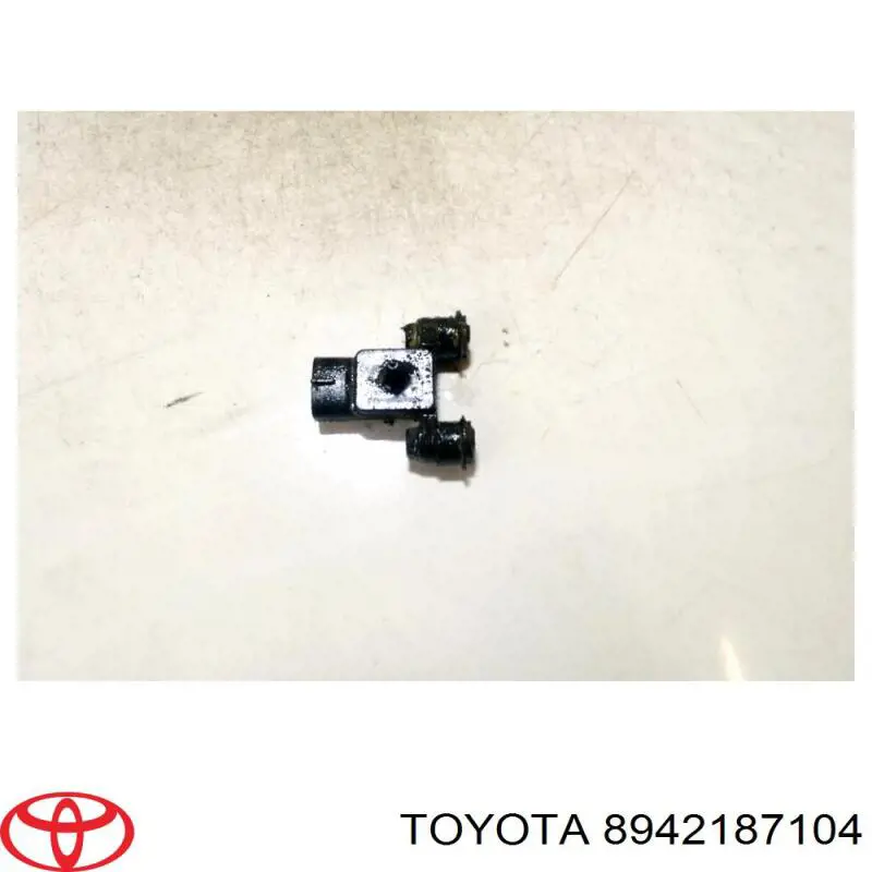 8942187104 Toyota 