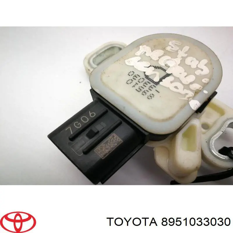  8951033030 Toyota