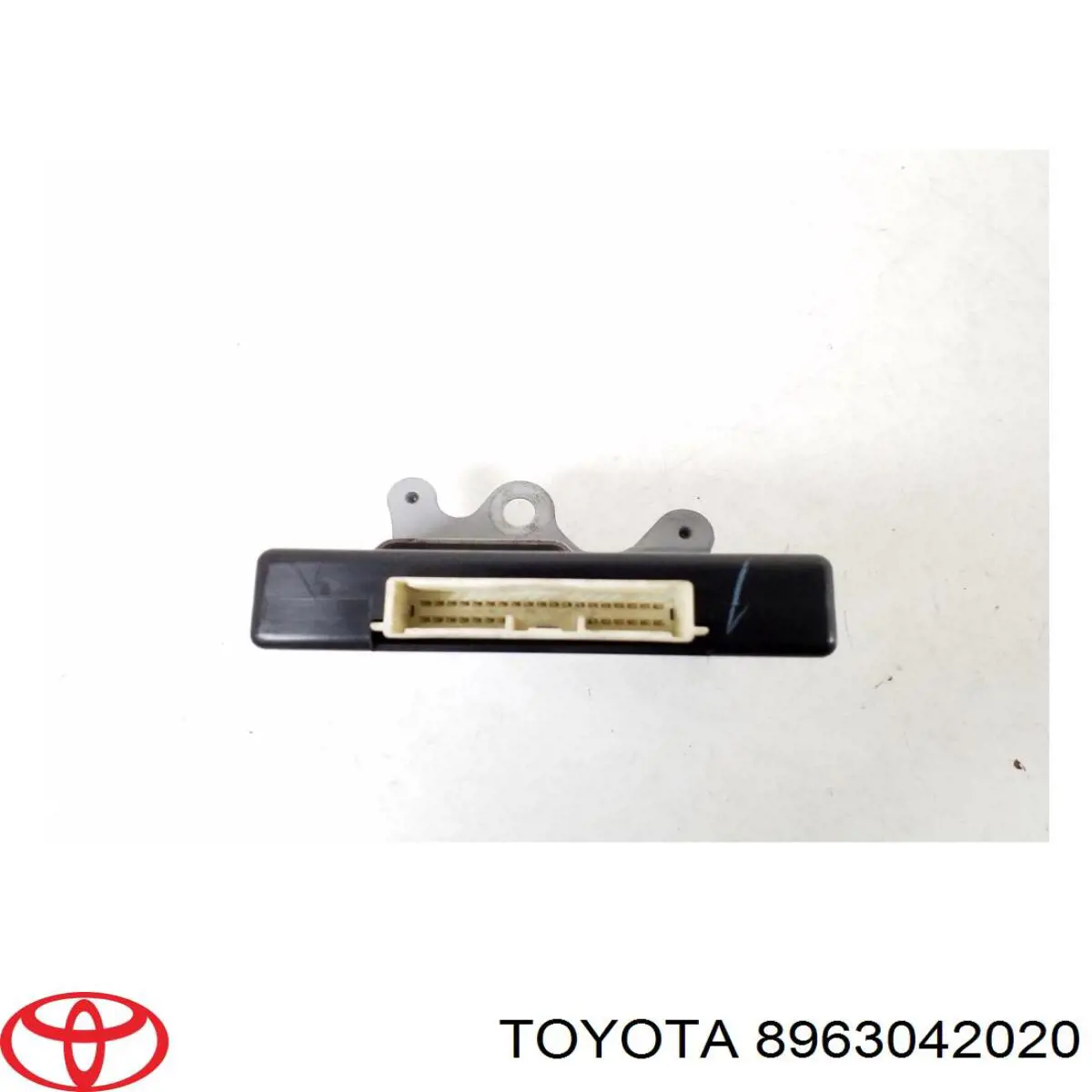 8963042020 Toyota 