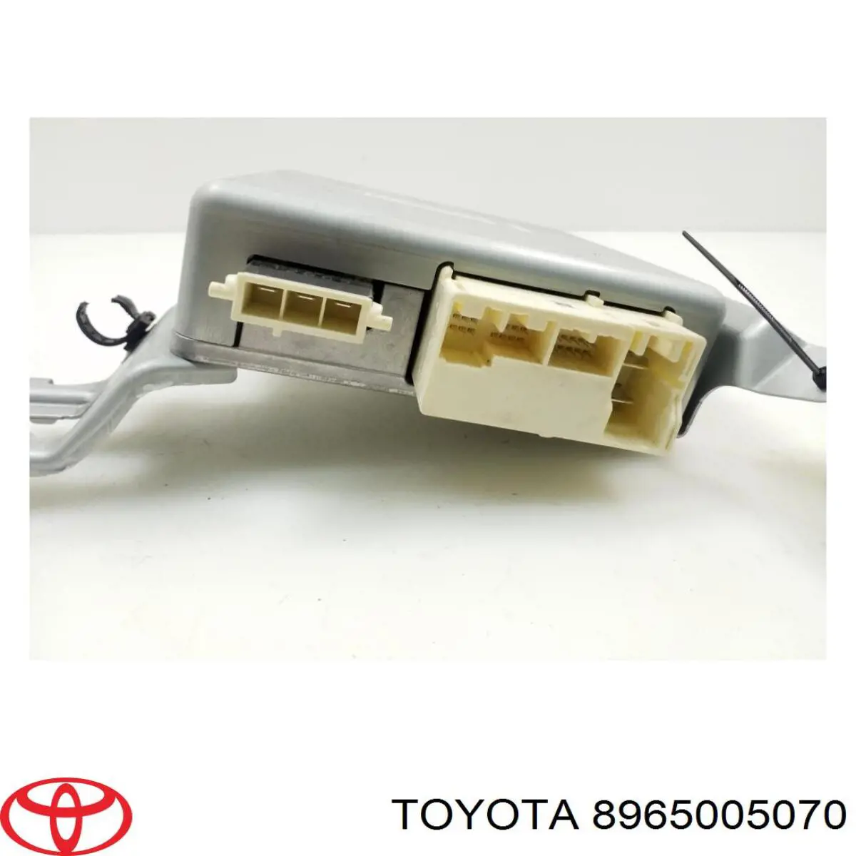 Блок керування електропідсилювача керма Toyota 8965005070 ціна, від 76.02 USD