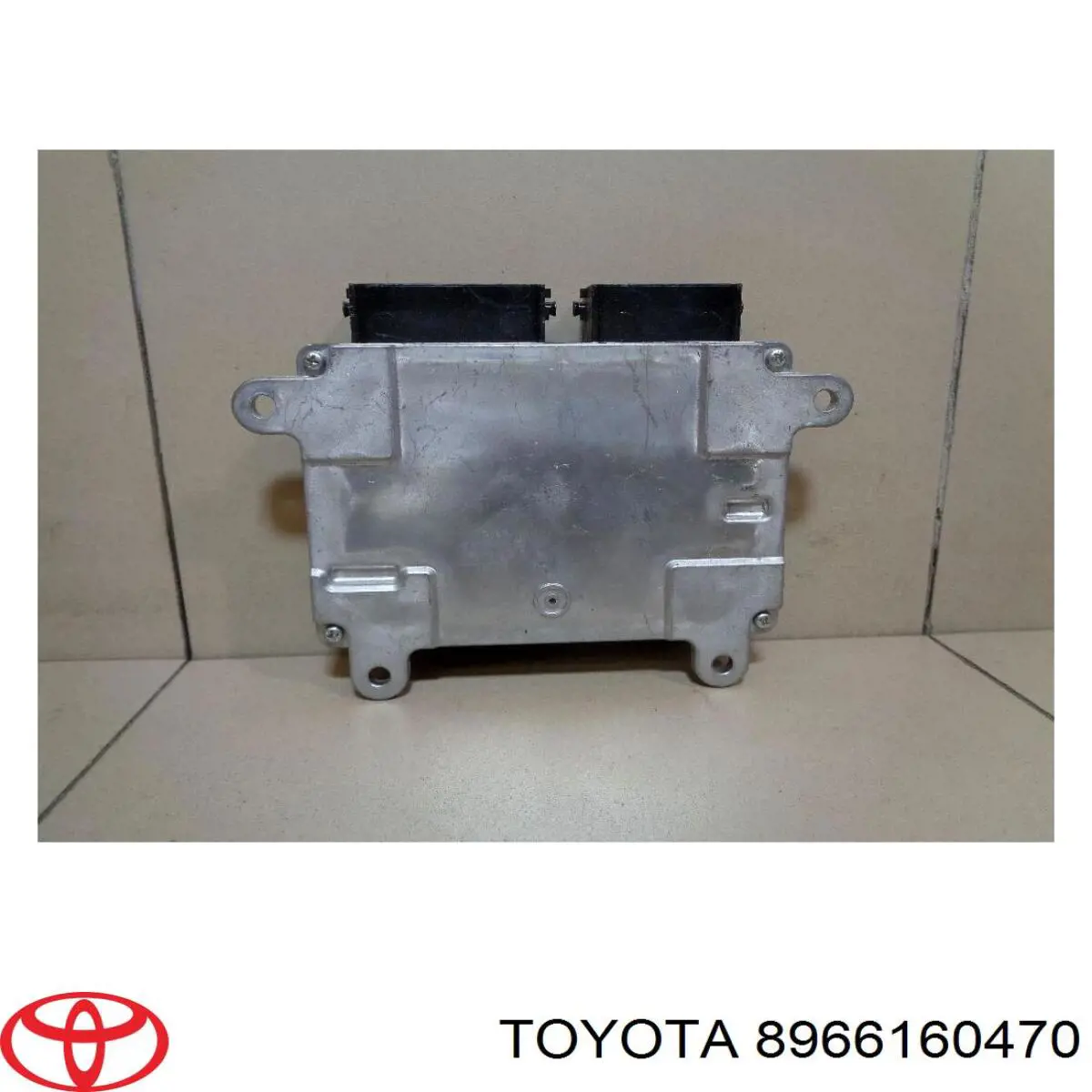 Електронний блок керування двигуном 8966160470 Toyota