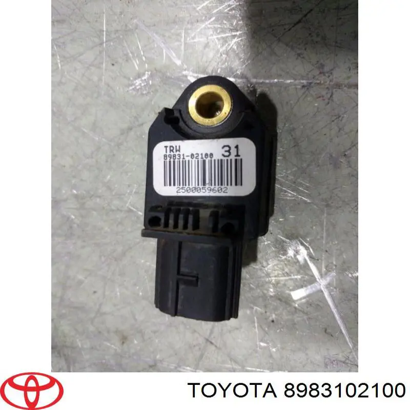 8983102100 Toyota Датчик Ейрбег передній