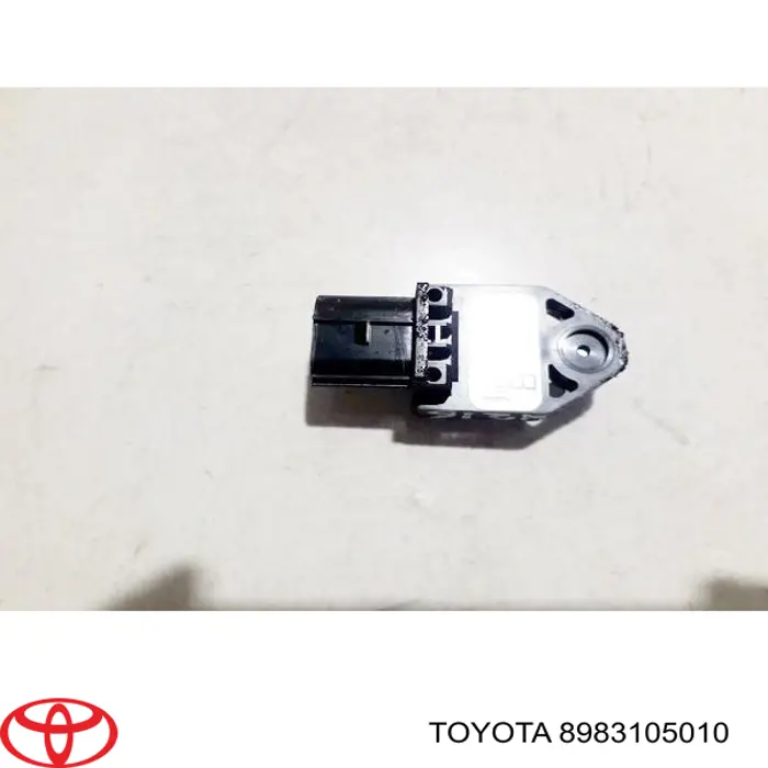 Датчик Айрбег передній Toyota 8983105010 ціна, від 3.09 USD