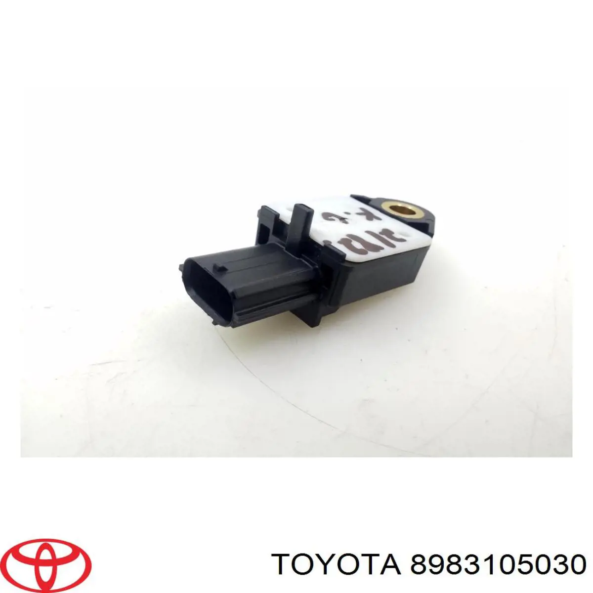 Датчик Айрбег передній Toyota 8983105030 ціна, від 13.26 USD