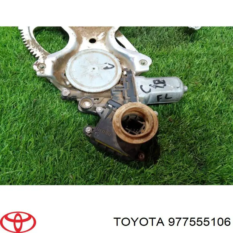 Купити 977555106 Toyota Двигун склопідіймача двері передньої, лівої