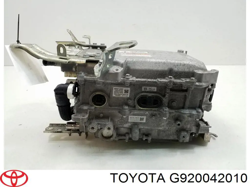 Інвертор струму G920042010 Toyota