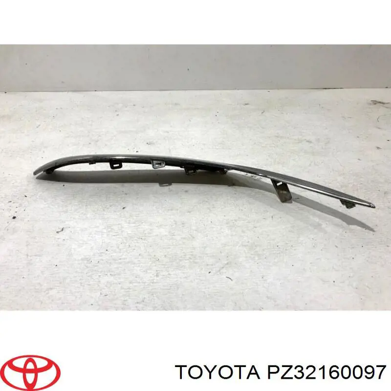 Молдинг переднього бампера, правий Toyota PZ32160097 ціна, від 113.20 USD