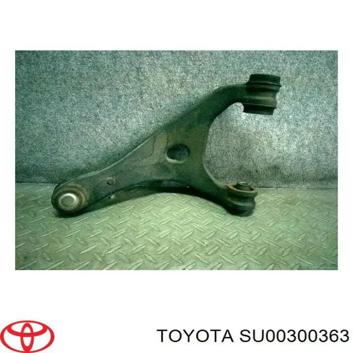 Купити SU00300363 Toyota 