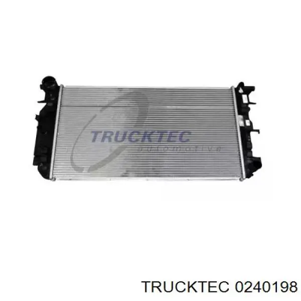 Радіатор охолодження двигуна 0240198 Trucktec