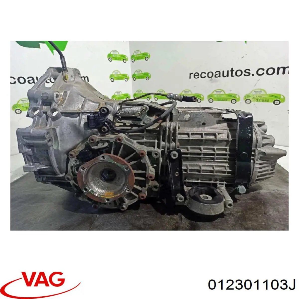 012301103J VAG Корпус КПП