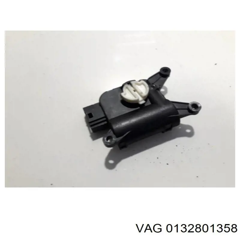  VAG 0132801358 ціна, від 4.43 USD