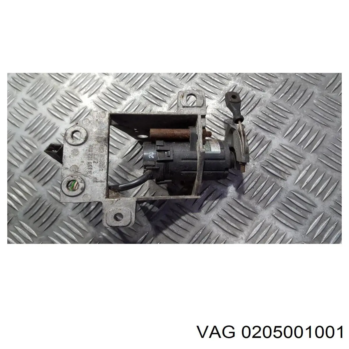  VAG 0205001001 ціна, від 18.06 USD