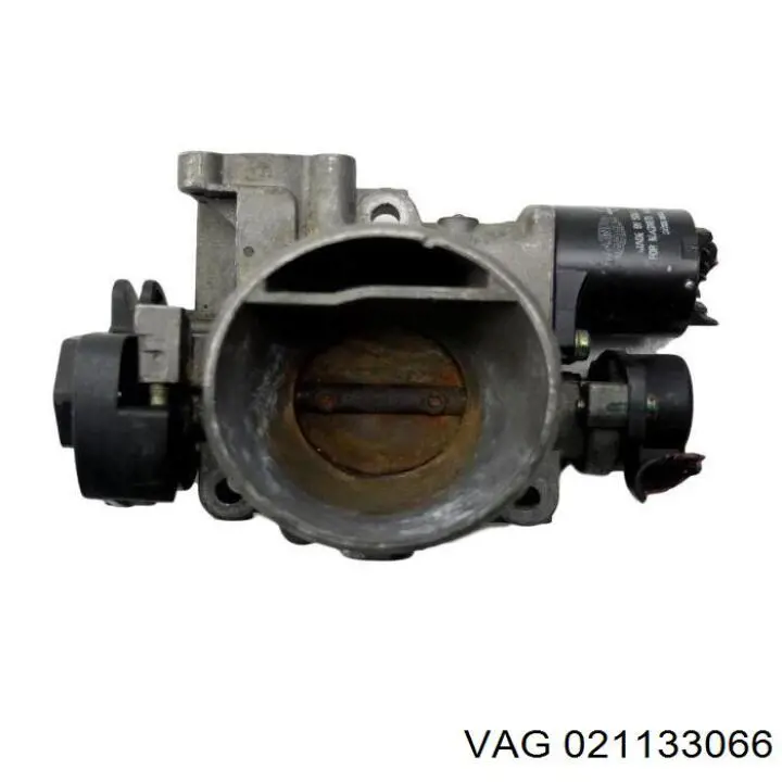 Блок дросельної заслінки VAG 21133066 ціна, від 39.46 USD