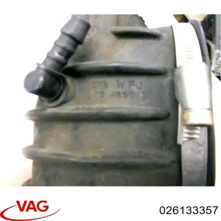 Купити 026133357 VAG Патрубок витратоміра повітря