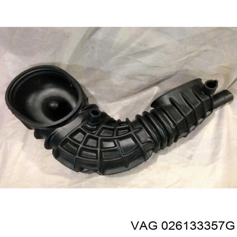 Купити 026133357G VAG Патрубок витратоміра повітря