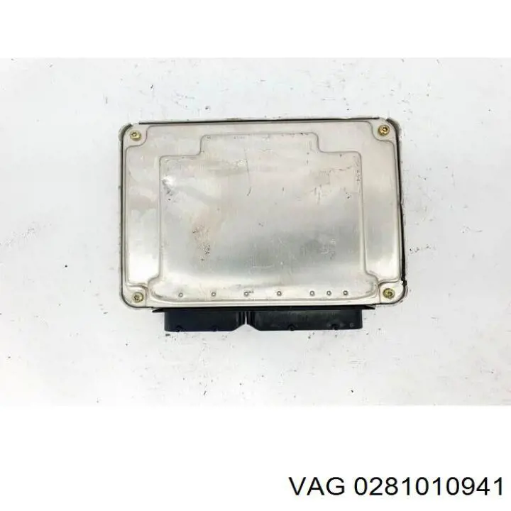 Купити Електронний блок керування двигуном Volkswagen Passat B5 3B3