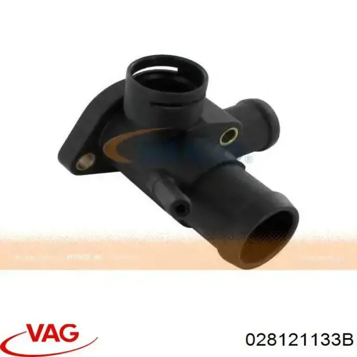 Фланець системи охолодження (трійник) VAG 028121133B ціна, від 3.90 USD