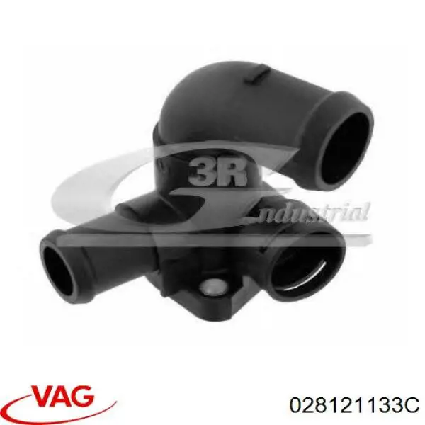 Фланець системи охолодження (трійник) VAG 028121133C ціна, від 2.81 USD