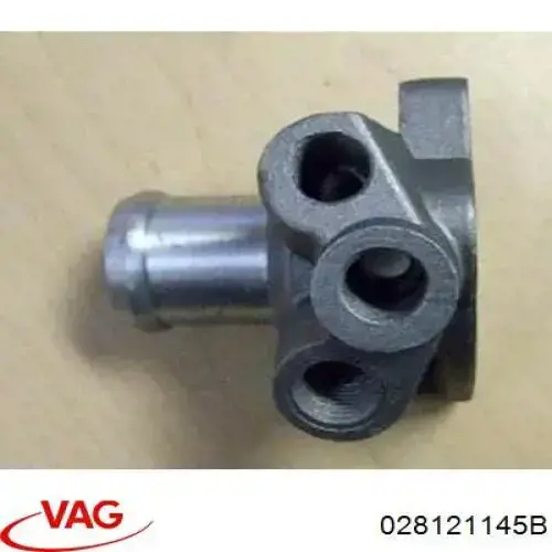Фланець системи охолодження (трійник) 028121145B VAG