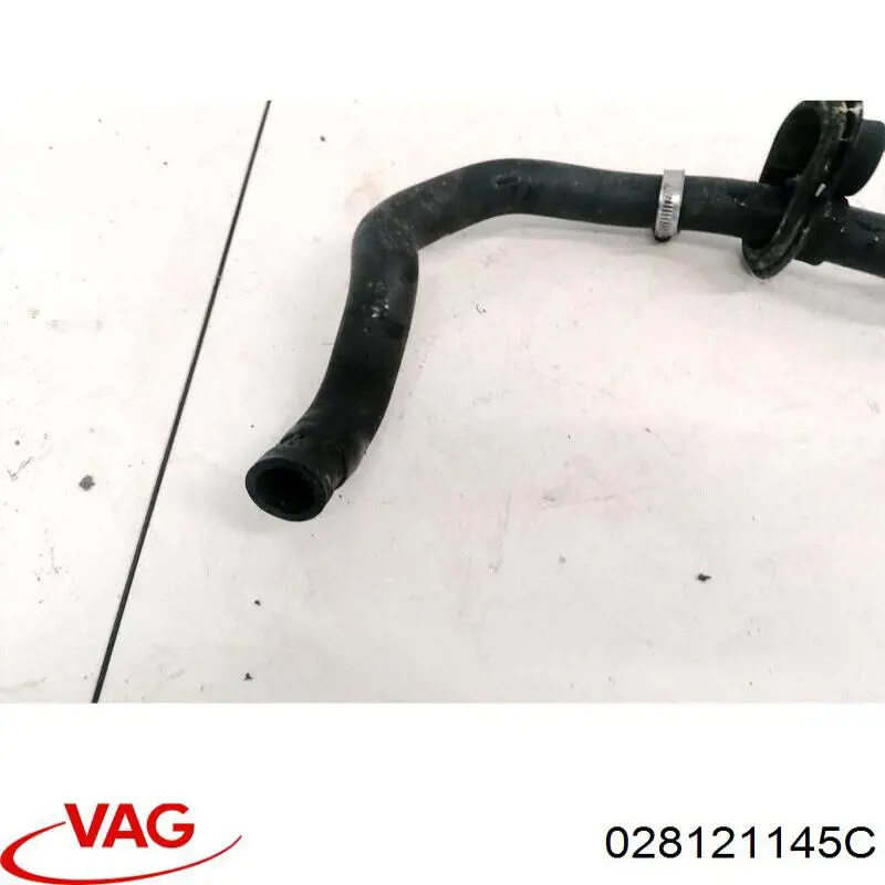 Водяний патрубок VAG 028121145C