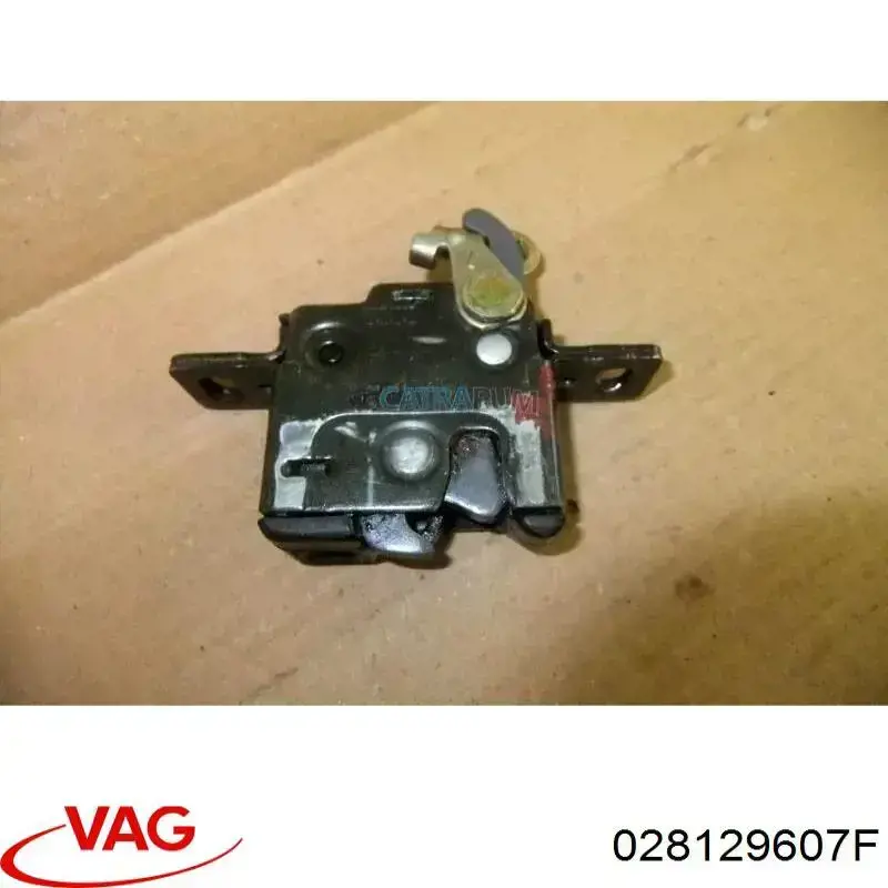 Корпус повітряного фільтра VAG 028129607F