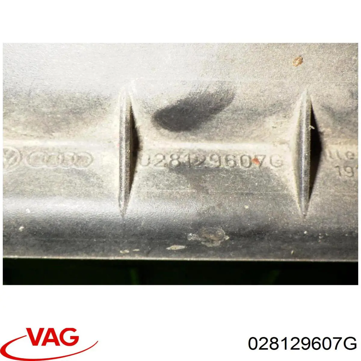 Купити 028129607G VAG Корпус фільтра