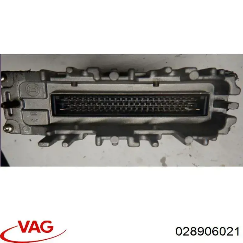 Електронний блок керування двигуном 028906021 VAG
