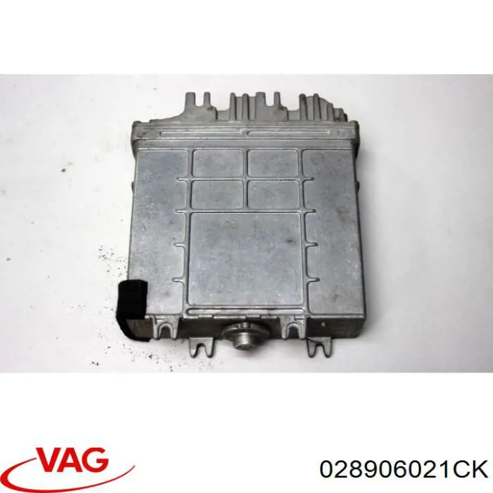 Купити 028906021CK VAG Модуль управління двигуном