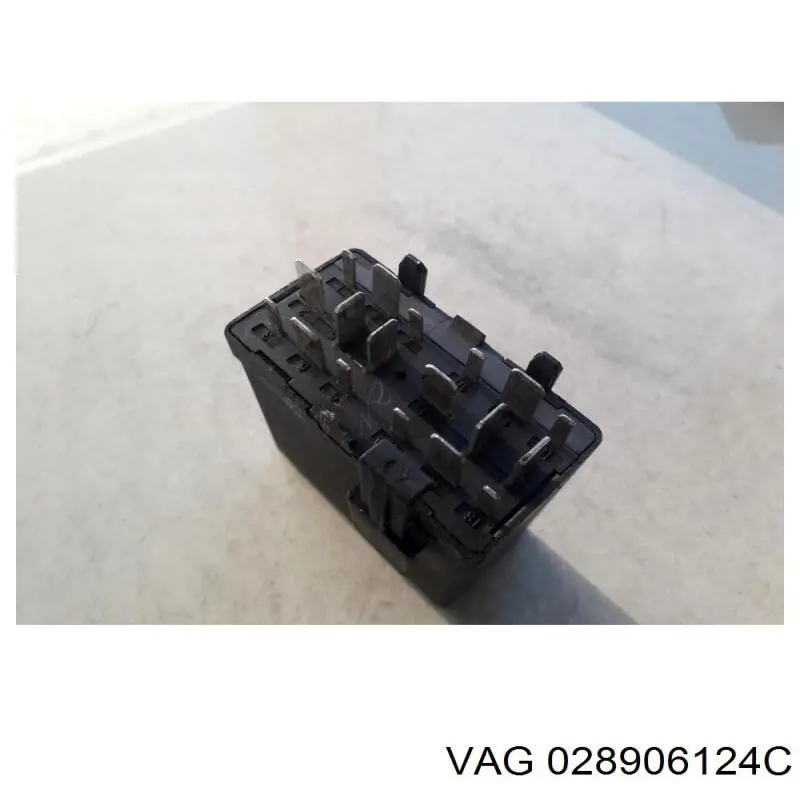 Купити 028906124C VAG Модуль управління двигуном