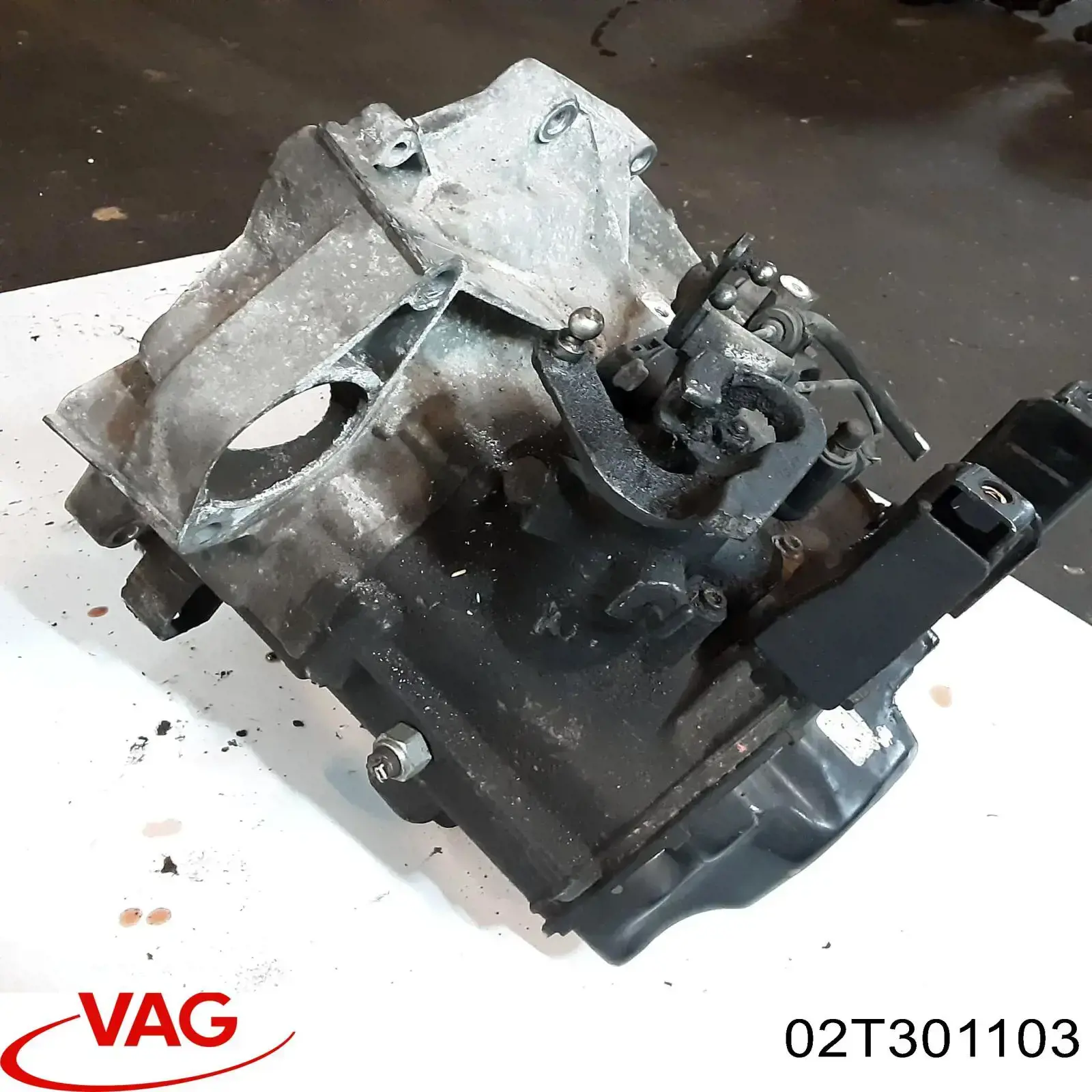 Корпус коробки передач АКПП/КПП VAG 02T301103 ціна, від 158.21 USD