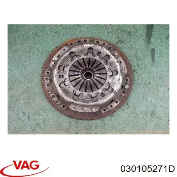 Купити R030105271D VAG 