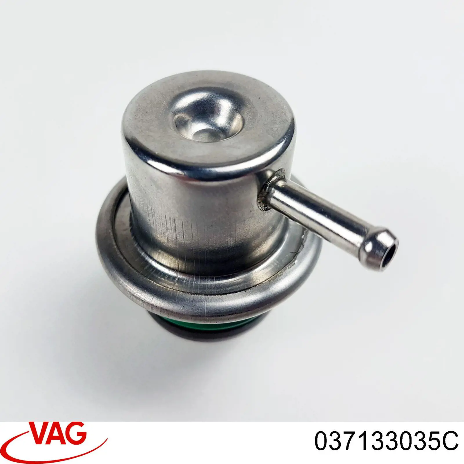 Регулятор тиску палива 037133035C VAG