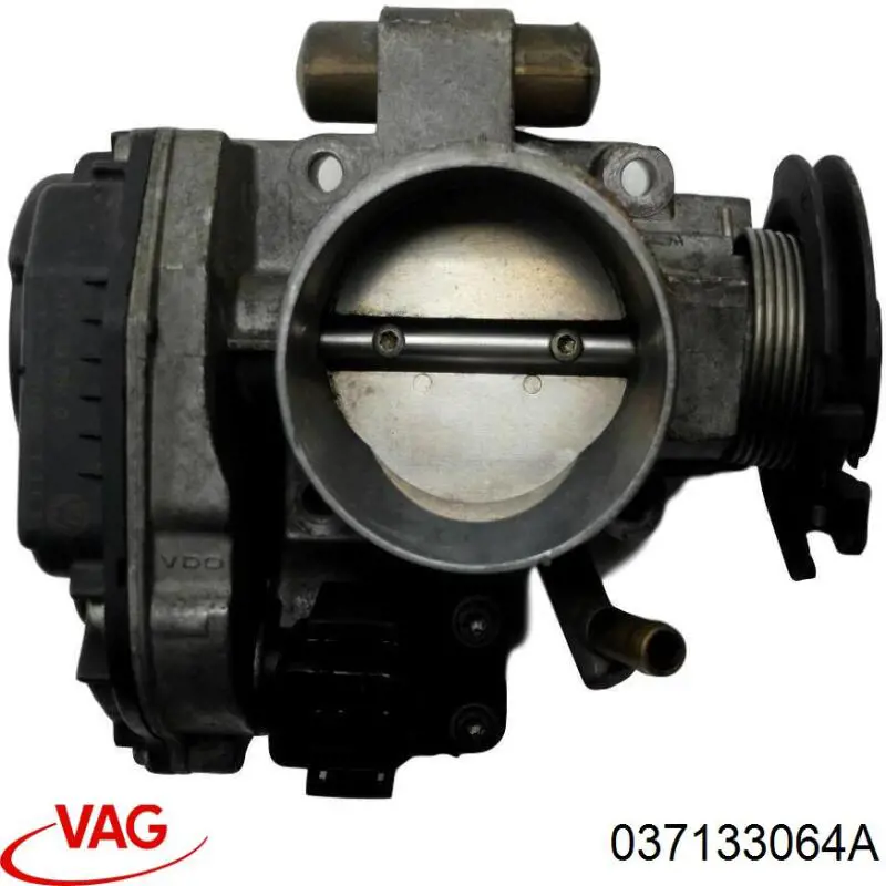 Дросільна заслінка 037133064A VAG