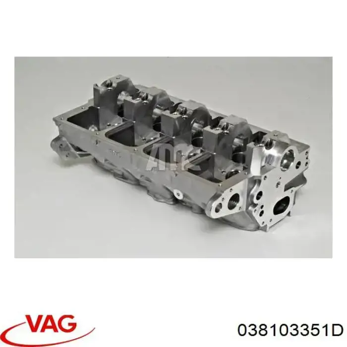 Головка двигуна Ford 1118995 ціна, від 482.72 USD