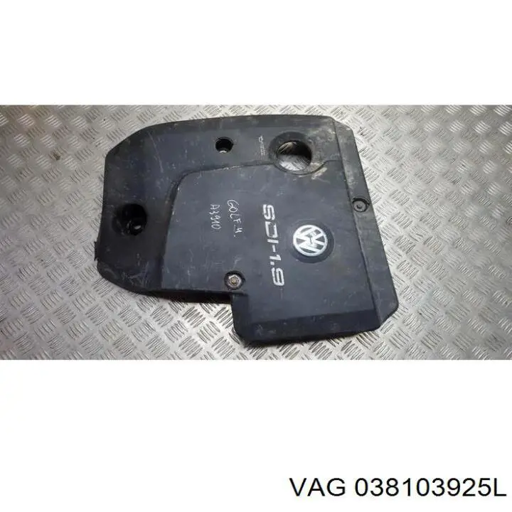 038103925L VAG Екран двигуна