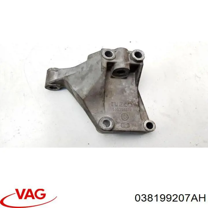 038199207AH VAG Кронштейн подушки (опори) двигуна, правої