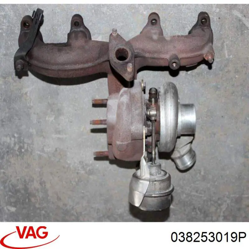 045253019A VAG Турбонаддув