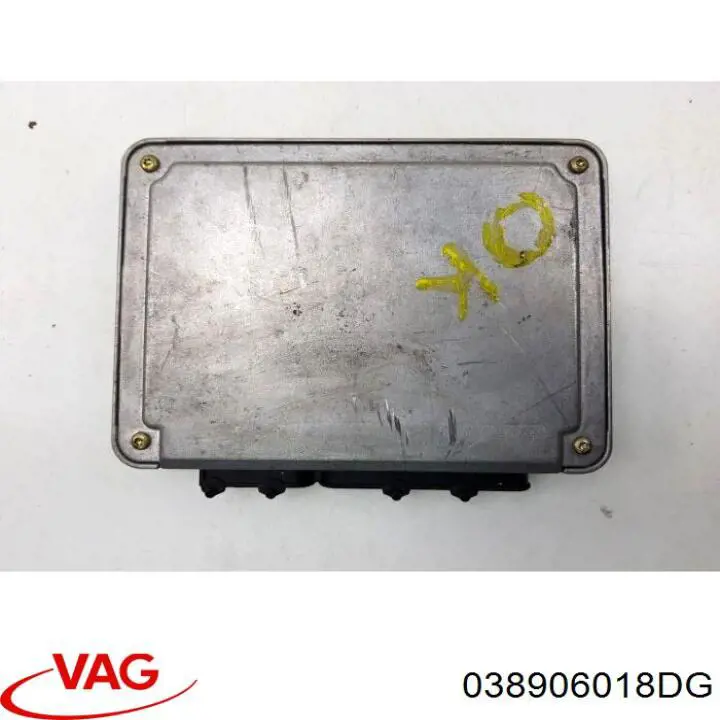 Купити 038997018X VAG Модуль управління двигуном