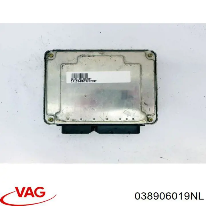 Електронний блок керування двигуном 038906019NL VAG