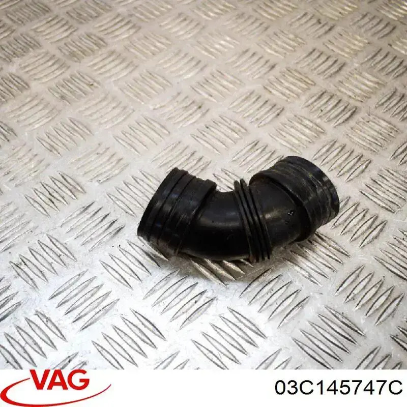 Купити 03C145747C VAG Патрубок повітряний, вхід повітряного фільтра