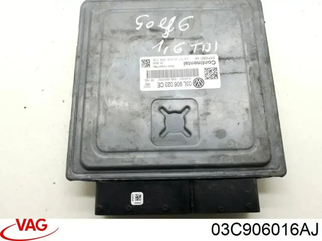 Електронний блок керування двигуном 03C906016A VAG