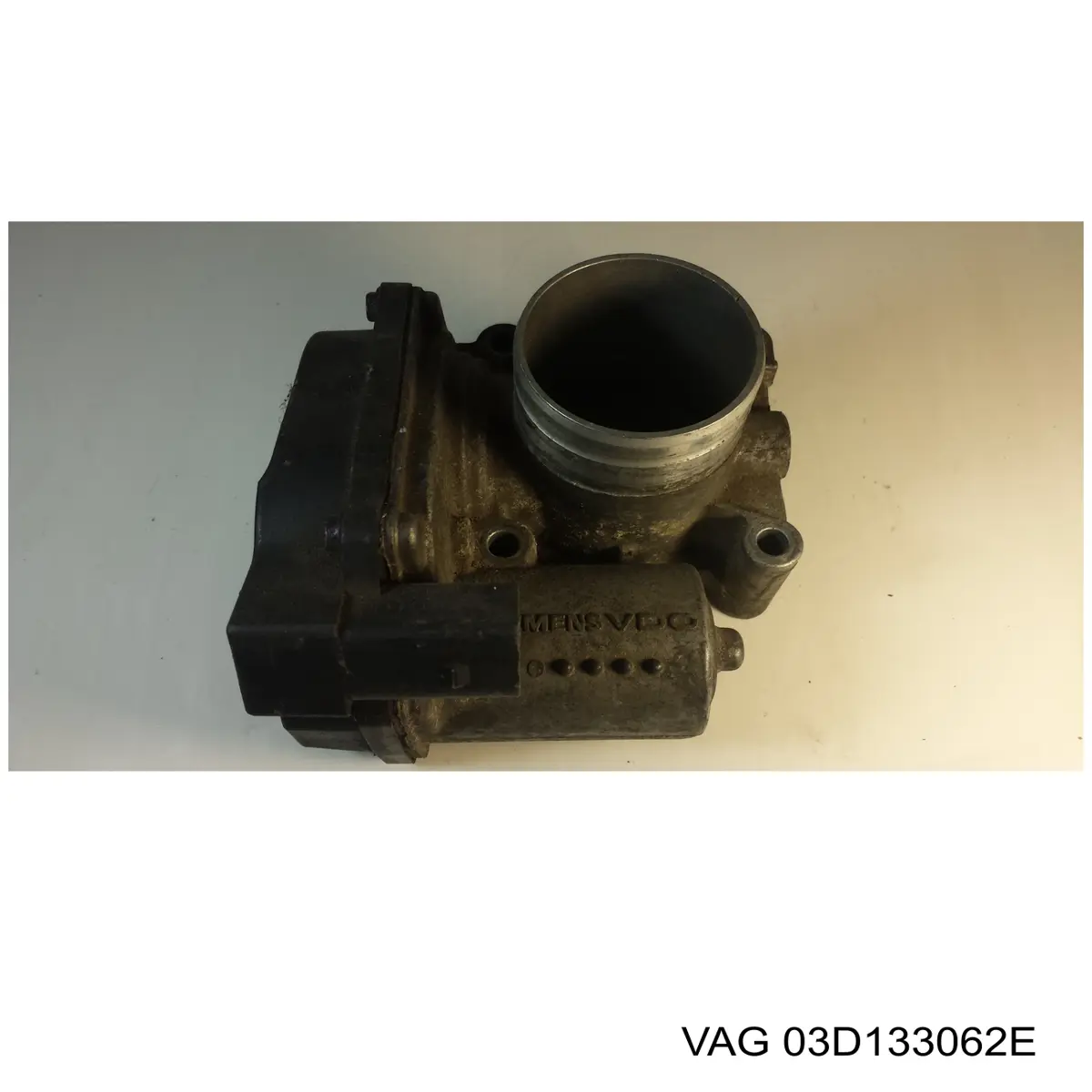 Купити 03D133062E VAG Дросільна заслінка